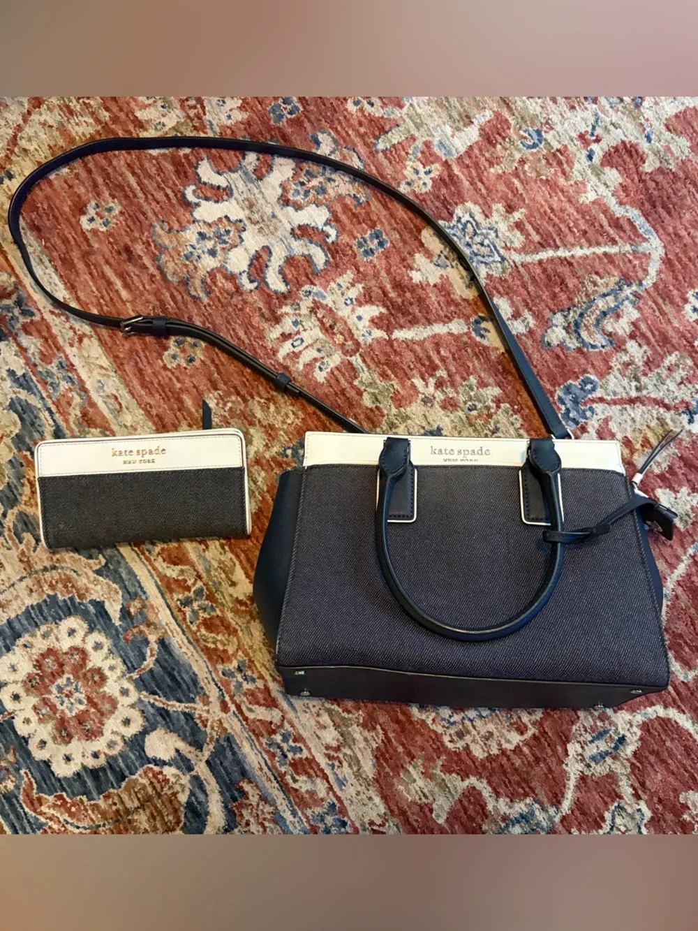 kate spade Jean purse with matching wallet - Picture 1 of 9